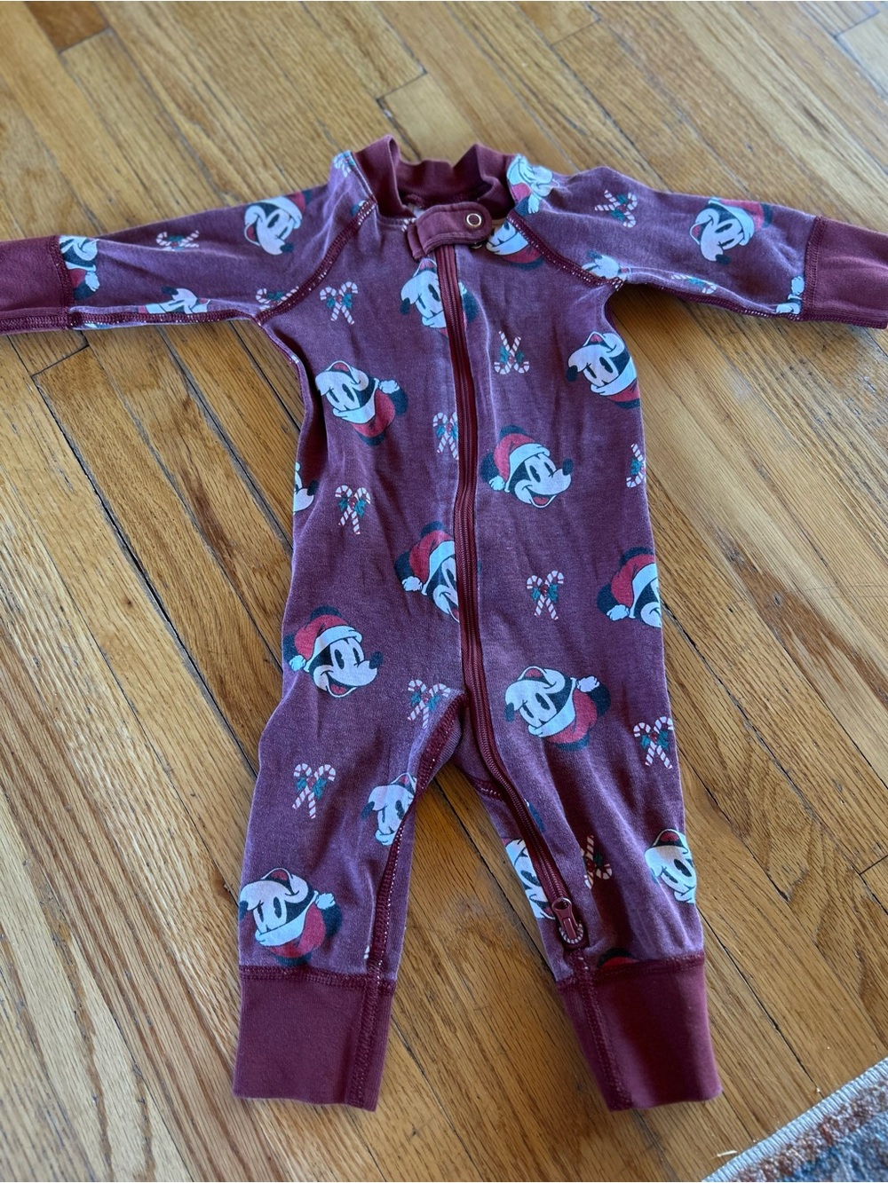 Hanna Anderson x Disney 3-6m Holiday Mickey Santa Zip One-Piece in Maroon